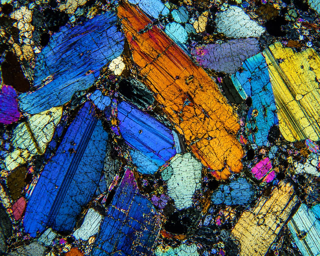 Thin Section Petrography: A Practical Guide to Igneous and Metamorphic Rock Identification
